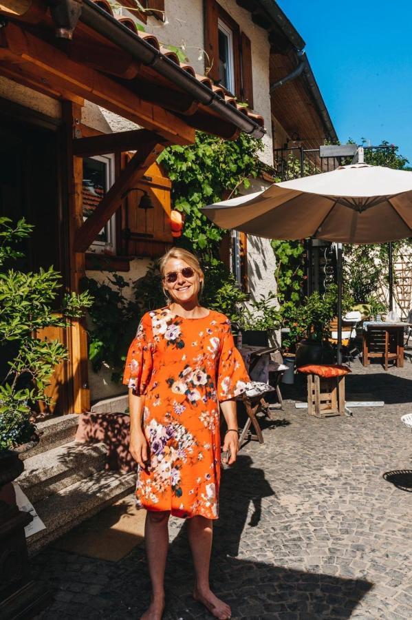 Tante Berg B&B Бад Вилбел Екстериор снимка
